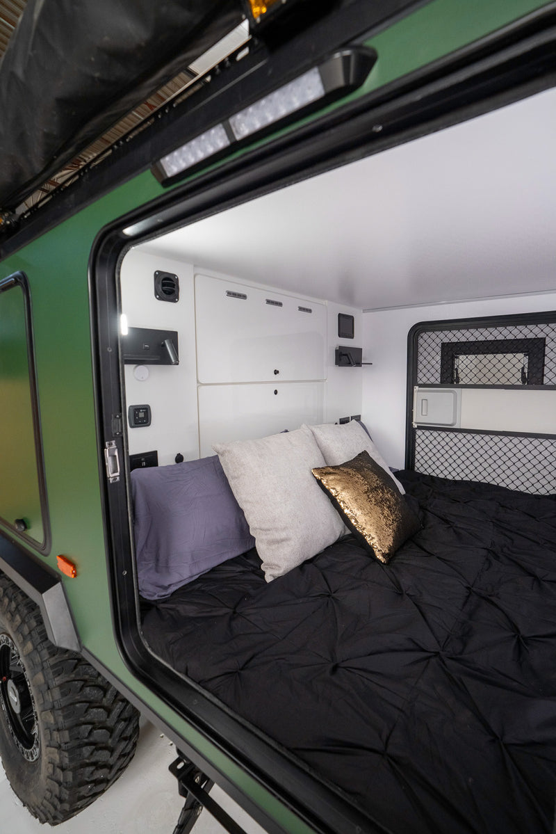 Load image into Gallery viewer, Warthog 37 - Overland Trailer
