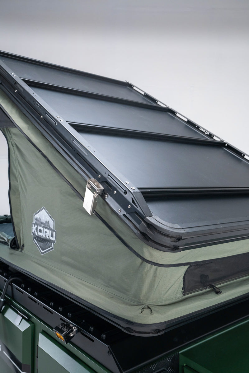 Load image into Gallery viewer, Koru Stratos - Roof Top Tent (SRTT)
